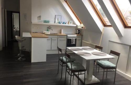 Pecs Apartment | Rozmaring Apartman Pécs