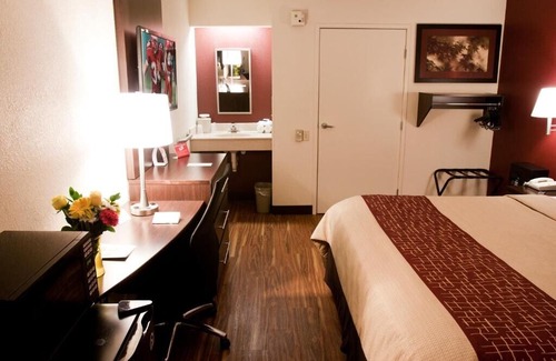 Dublin Hotel | RR Col Dublin 1 x 1K in Dublin