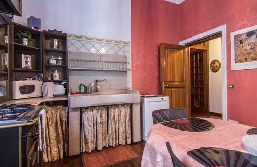 Rione IV Campo Marzio Apartment | RSH Spanish Steps Luxury Apartment