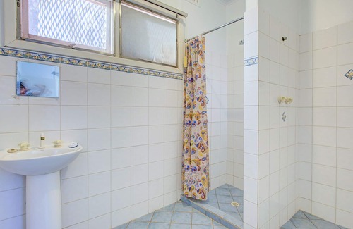 Exmouth House | Ruby is the precious jewel in the heart of Exmouth.