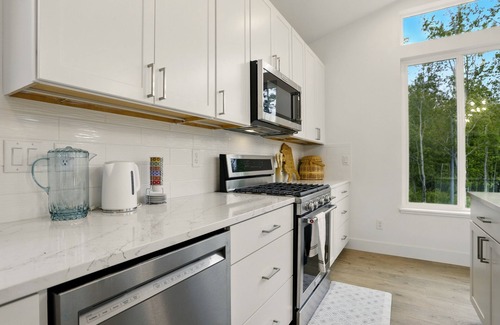 Sand Lake House | RUBY ISLAND 17 -5BEDS -12SLEEPS