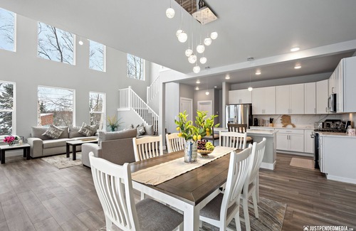 Sand Lake House | Ruby’s house - nice - peaceful place 5bed 12sleeps