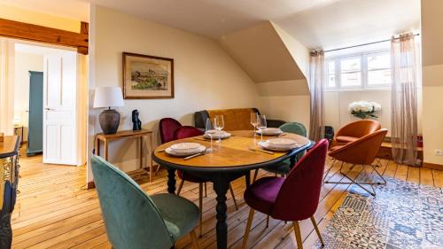 Bourroches Apartment | Rude - Rétro chic