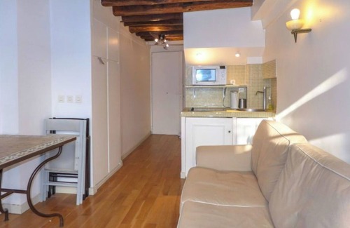 Strasbourg -Saint-Denis Apartment | Rue Volta -3rd Arr 1 bedroom apartment