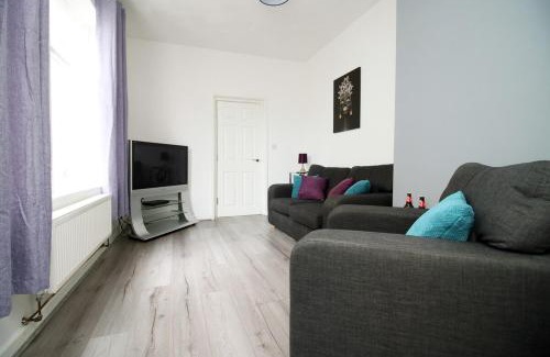 Newport House | Rugby Place by Tŷ SA