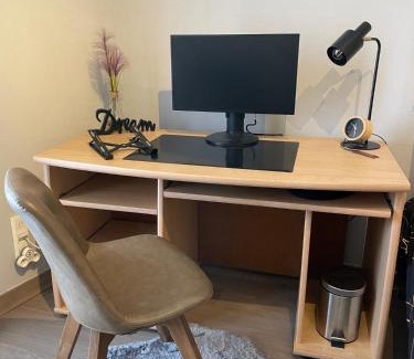 Wevelgem House | Ruime gedeelde woning met privé-kamer en modern comfort
