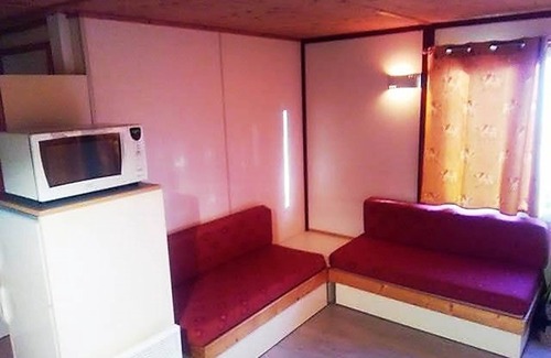 Clairvaux-d'Aveyron Ski Chalet | Ruisselet