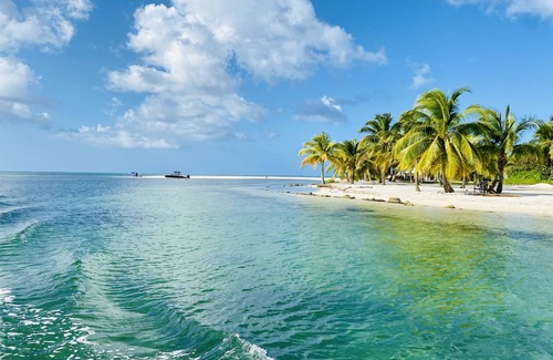Rum Point Condo | RUM POINT PAD! The Perfect Vacation Hideaway