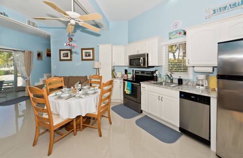 Rum Point Condo | Rum Sands - A Charming Cottage on the Bioluminescent Bay! Call Cayman Villas!