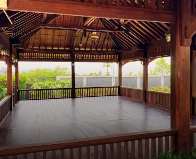 Batu Villa | Rumah Kolam Pribadi
