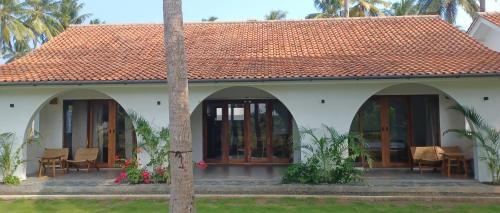 Cijulang House | Rumah Markisa Batukaras