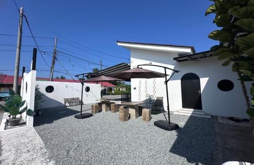 Melor Hotel | Rumah Petak Melor