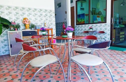 Rayong Hotel | Runa Runa village the best samed island