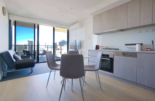 Adelaide Central Business District Apartment | Rundle Retreat - 2BR Apartment with stunning views