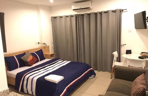 East Legon Apartment | Runway View
