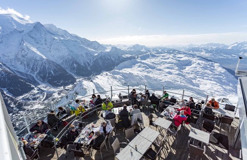Chamonix City Centre Apartment | Rupicapra apartment - an apartment that sleeps 6 guests in 3 bedrooms