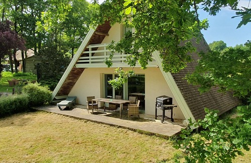 Chaillac Ski Chalet | Rural 2 bedroom fully equiped Chalet, 1 of 2, by lake near Chaillac sleeps max 6