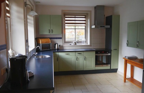 Schagerbrug Villa | Rural and detached group villa with hot tub