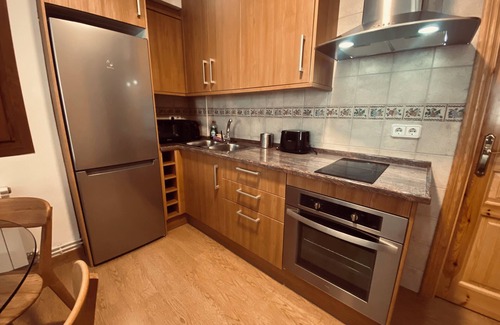 Vilaller Apartment | Rural House with authentic apartments 1.340m, with garden, bbq and terrace