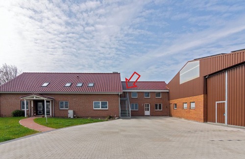 Neßmeraltendeich Apartment | Rurally situated upper apartment "Hauptdeich" near Neßmersiel