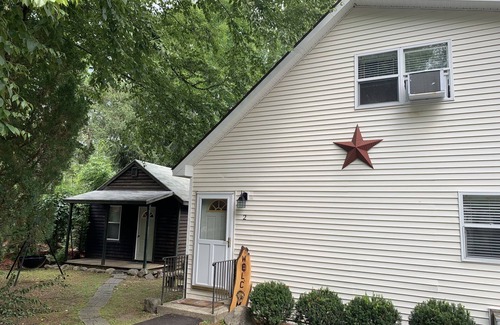 Lake George House | Rush Hollow Hideaway