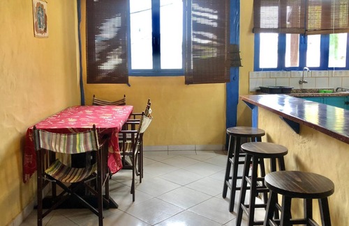 Centro Cabin | Rustic 1 or 2 bedroom cottages 200 meters from Bombinha's beach (wooded)
