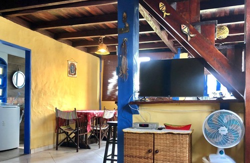 Centro Cabin | Rustic 1 or 2 bedroom cottages 200 meters from Bombinha's beach (wooded)