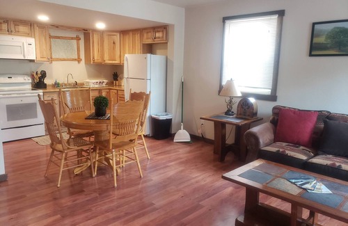 West Glacier Cabin | Rustic 2 Bedroom Cabin, 2 Baths, Sleeps 4, 2 Minutes From West Glacier