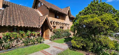 Rionegro House | Rustic, 6BR Chalet on Beautiful Estate