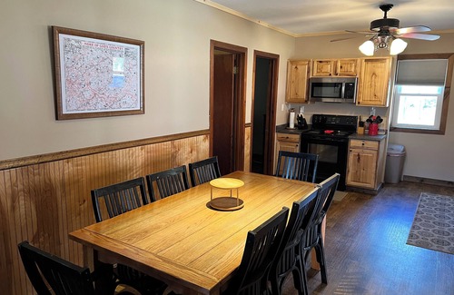 Driftwood House | Rustic and all the comforts of home in the Heart of the Elk Range