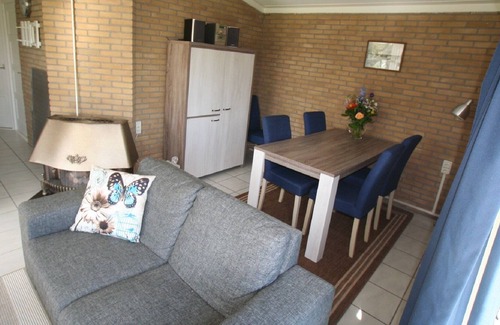 Schoorl Apartment | Rustic and comfortable apartment in Schoorl (municipality of Bergen)