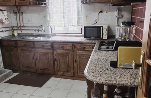 Loriga House | Rustic and comfortable accommodation in the heart of Loriga. Room for 8 people.