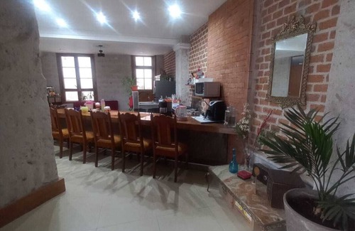 Arequipa Apartment | Rustic apartment on the 1st floor one block from the Mirador de Yanahuara.