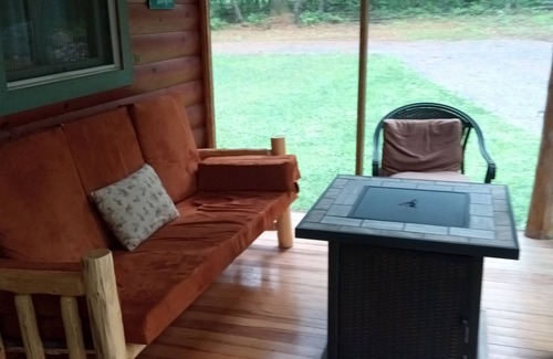 Woodgate Cabin | Rustic cabin - just minutes from miles of hiking trails!