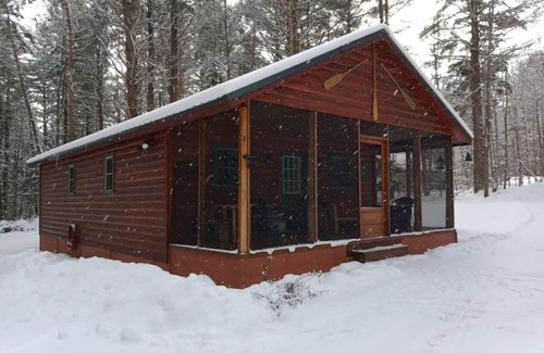 Woodgate Cabin | Rustic cabin - just minutes from miles of hiking trails!