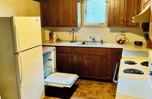 Antes Fort Cabin | Rustic Cabin on beautiful Little Pine Creek