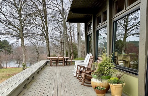 Anderson House | Rustic Charm on Lake Hartwell - Ideal for Clemson Football Weekends