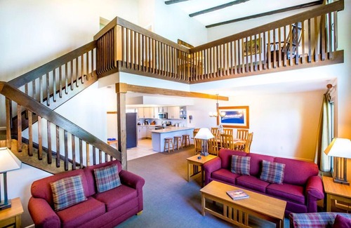 Lake Placid Condo | Rustic Condo in Lake Placid w/Sauna & Fireplace
