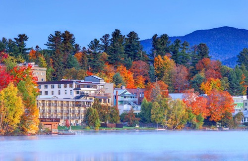 Lake Placid Condo | Rustic Condo in Lake Placid w/Sauna & Fireplace