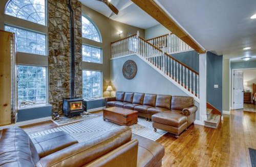 Kodiak House | Rustic Elegance 7 Bedrms 4 bath Cathedral Ceilings