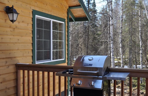 Susitna North House | Rustic Elegance Your Home Away From Home.