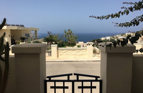 Santa Maria Estate Apartment | Rustic environment in a villa area very quiet.