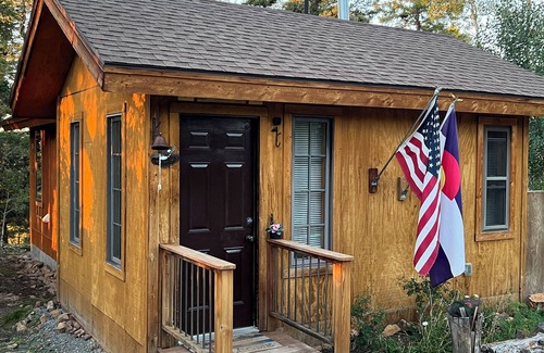 Placerville Cabin | Rustic guest cabin set in the high country between Telluride and Ridgway