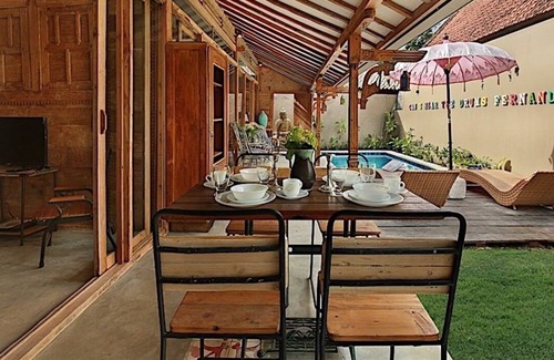 Batubelig Villa | ☀︎ Rustic Hidden Gem, 400 m from Canggu beach