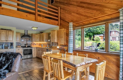 West Valley Ski Chalet | Rustic hillside cabin- hot tub & spectacular views