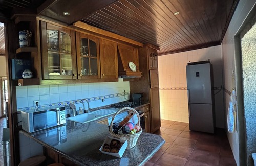 Cardielos Cottage | Rustic house for 8, with private swimming pool.