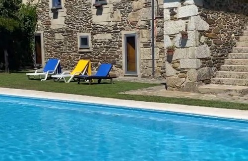 Cardielos Cottage | Rustic house for 8, with private swimming pool.