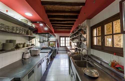 Almoster Cottage | Rustic house in Baix Camp. Views of the Costa Dorada