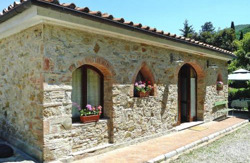 Ripafratta House | Rustic House in Tuscany with Shared Pool