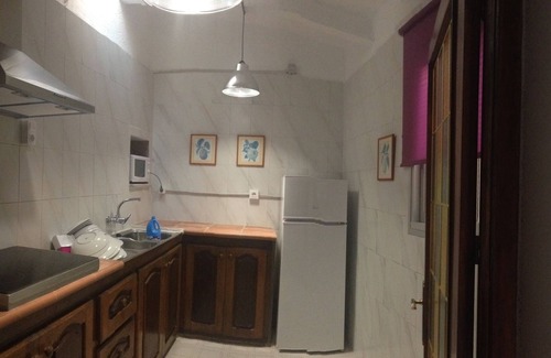 Tordera Cottage | Rustic house on the way to the beach